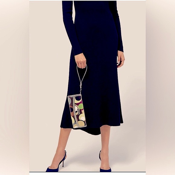 Retro Kate Spade New York Canvas Clutch In Multi- Color Geometric Design - Picture 6 of 6